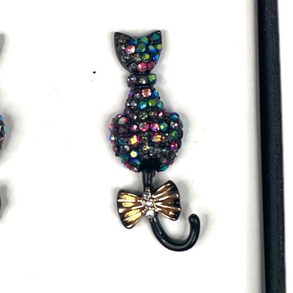 Betsey Johnson Black Cat Rhinestone Earrings Black Gold Tone - Picture 5 of 6